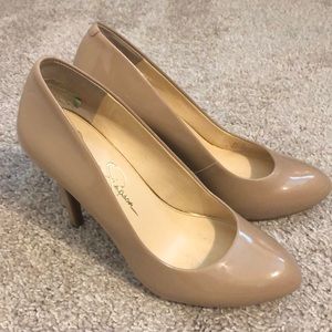 Jessica Simpson Nude Pumps